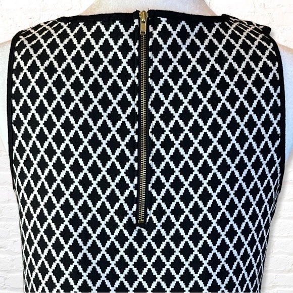 ESPRESSO Argyle Diamond Geometric Fitted Bodycon Dress Size Medium Stretch Knit - Picture 4 of 8